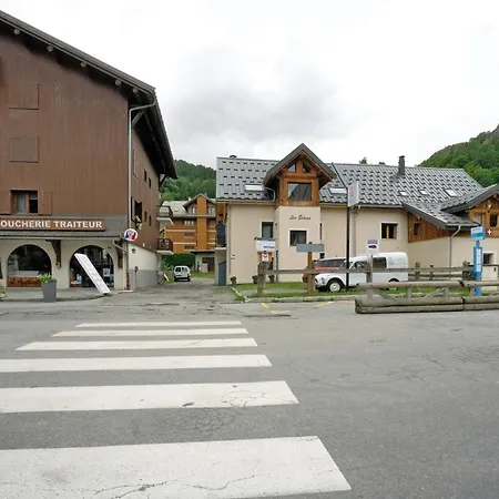 - Les Ecrins 3